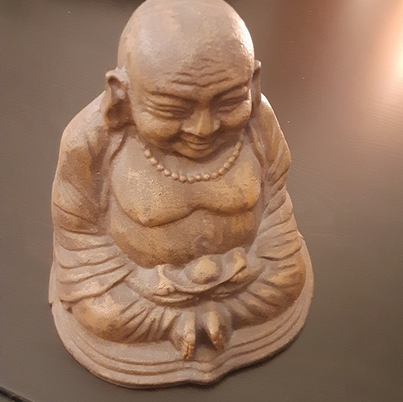 Solid Cast Iron Buddha - Picture 2 of 7